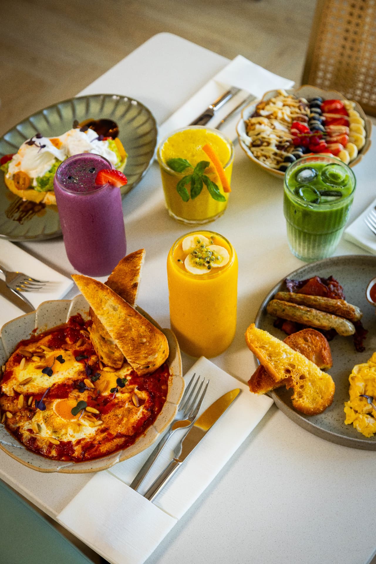 Breakfast at Tavia